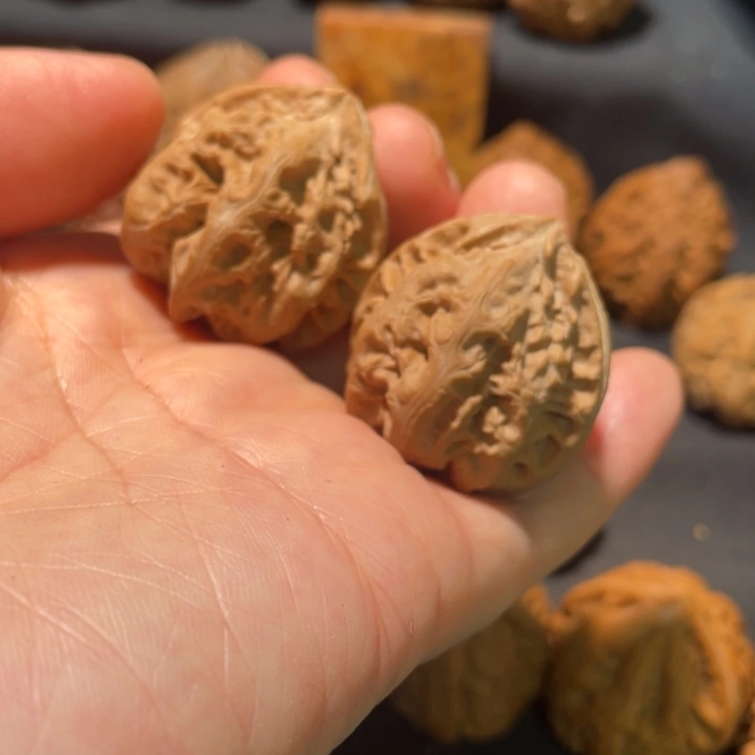 【闪购商品】文玩核桃吊坠东北楸子7