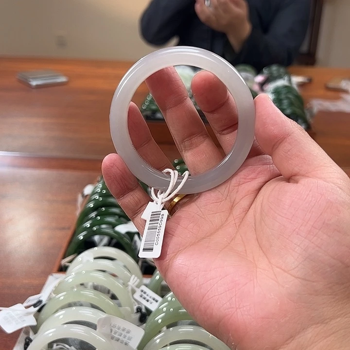 墨***多未镶嵌手镯和田玉烟紫手镯C0055-59