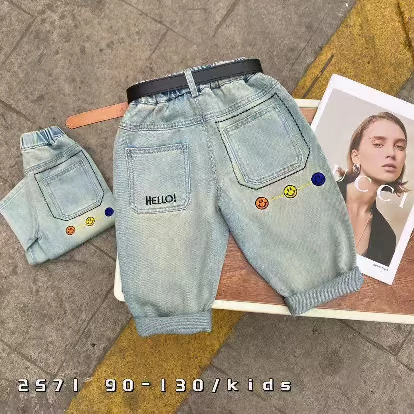 男童口袋刺绣牛仔裤柔软舒适2025春季新款儿童韩版宽松直筒裤子潮
