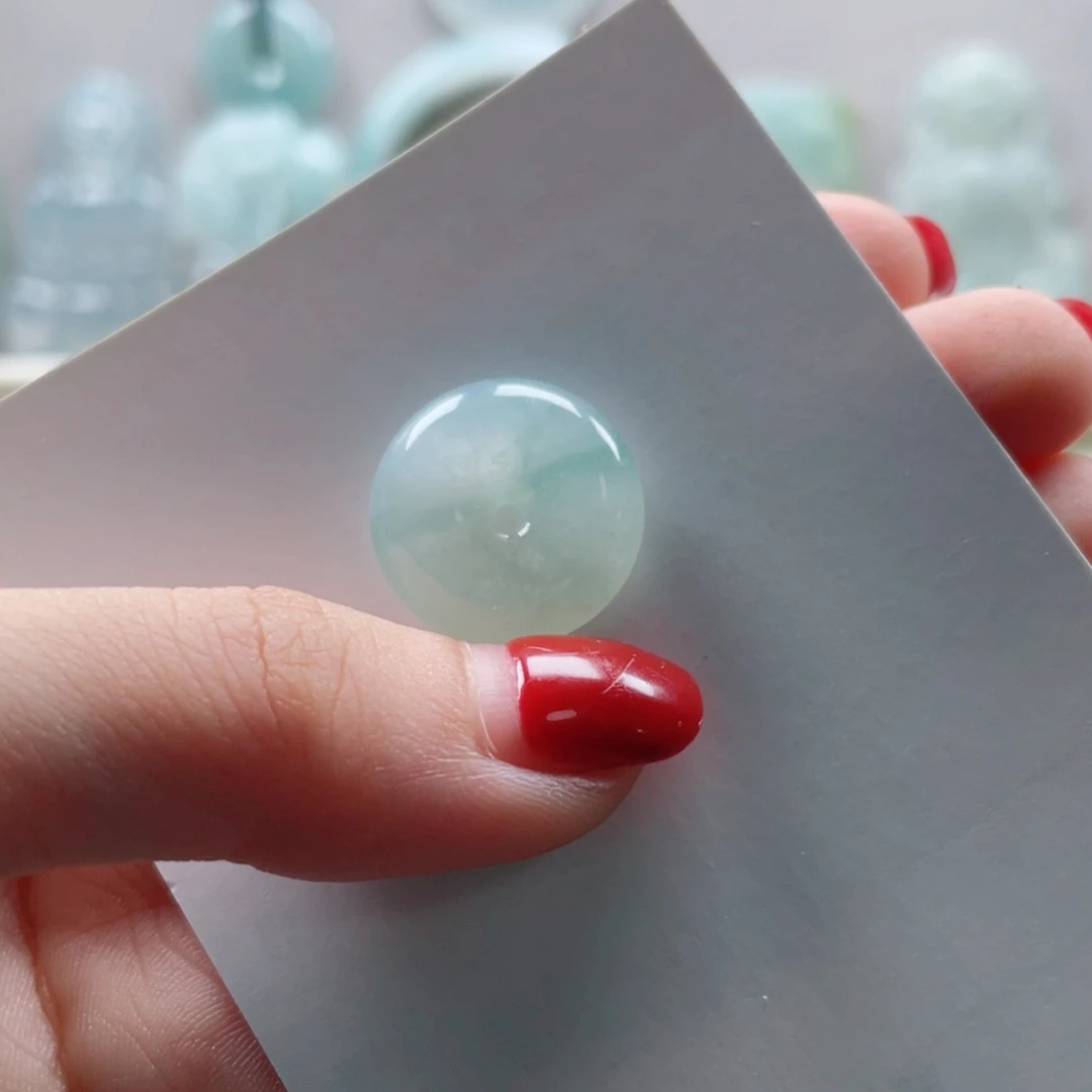 翡翠未镶嵌颈饰天然