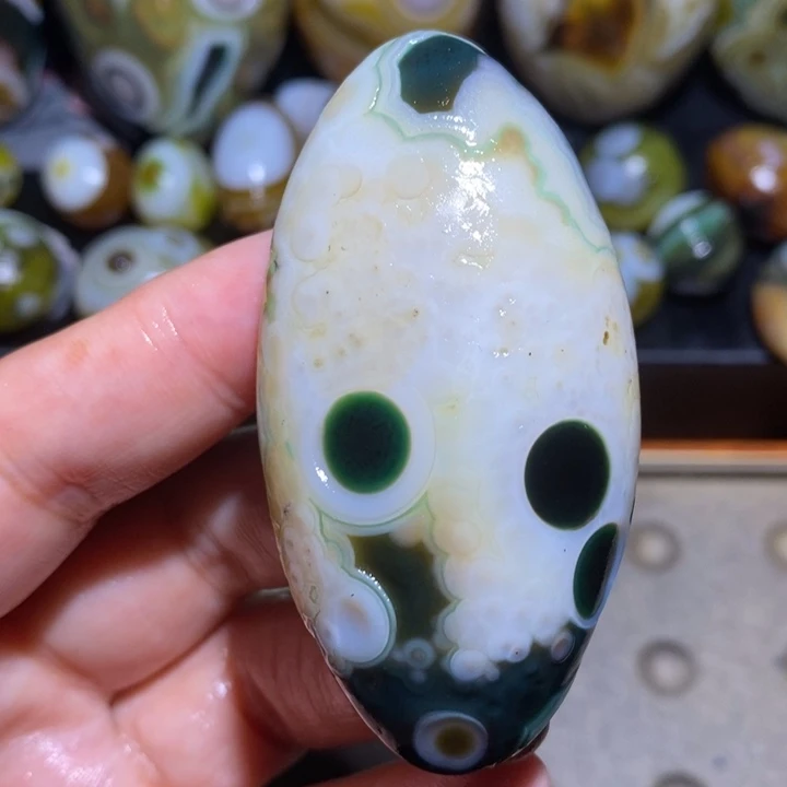 玛瑙/玉髓未镶嵌珠宝半成品