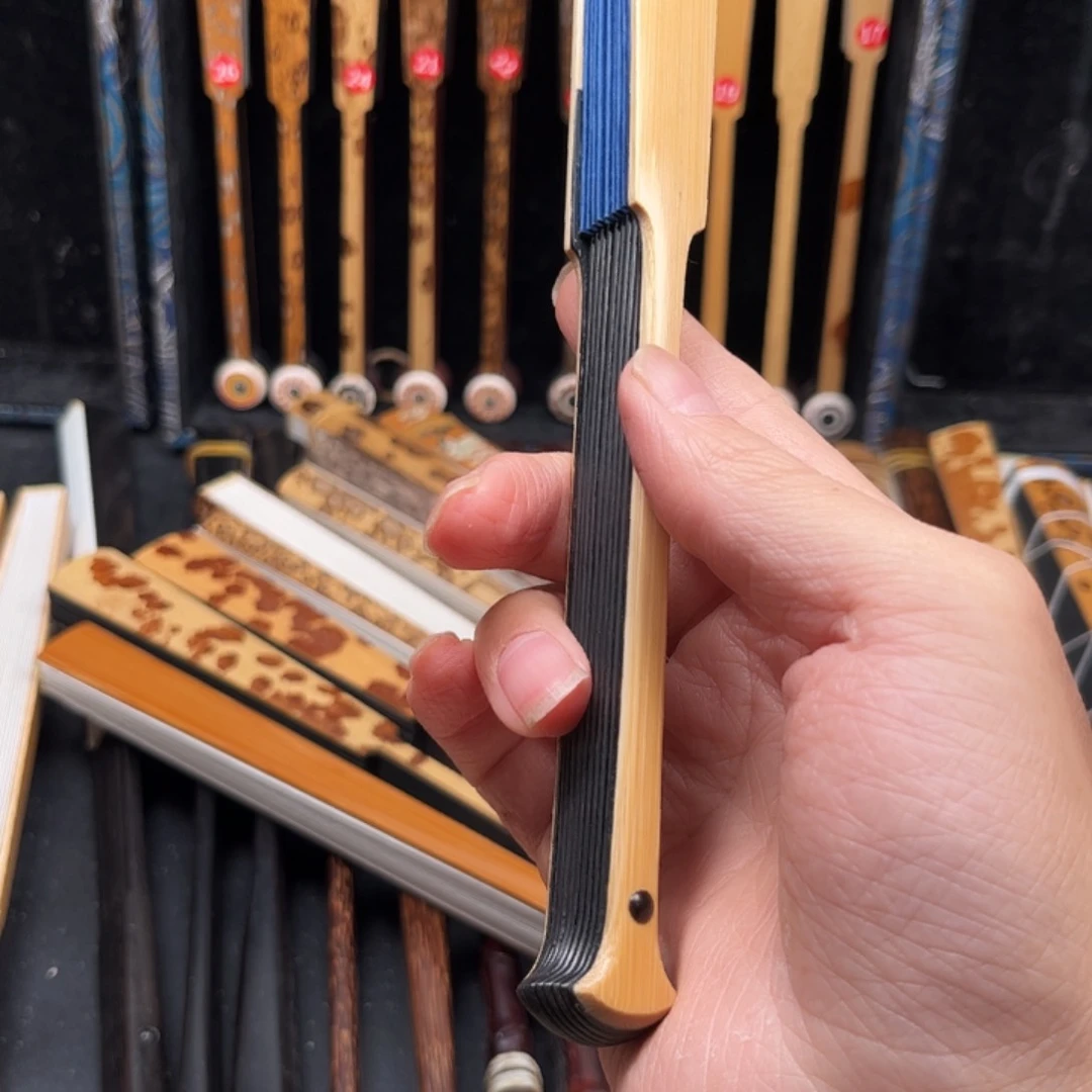 闷*儿哦！！哦谢谢哦、在干嘛