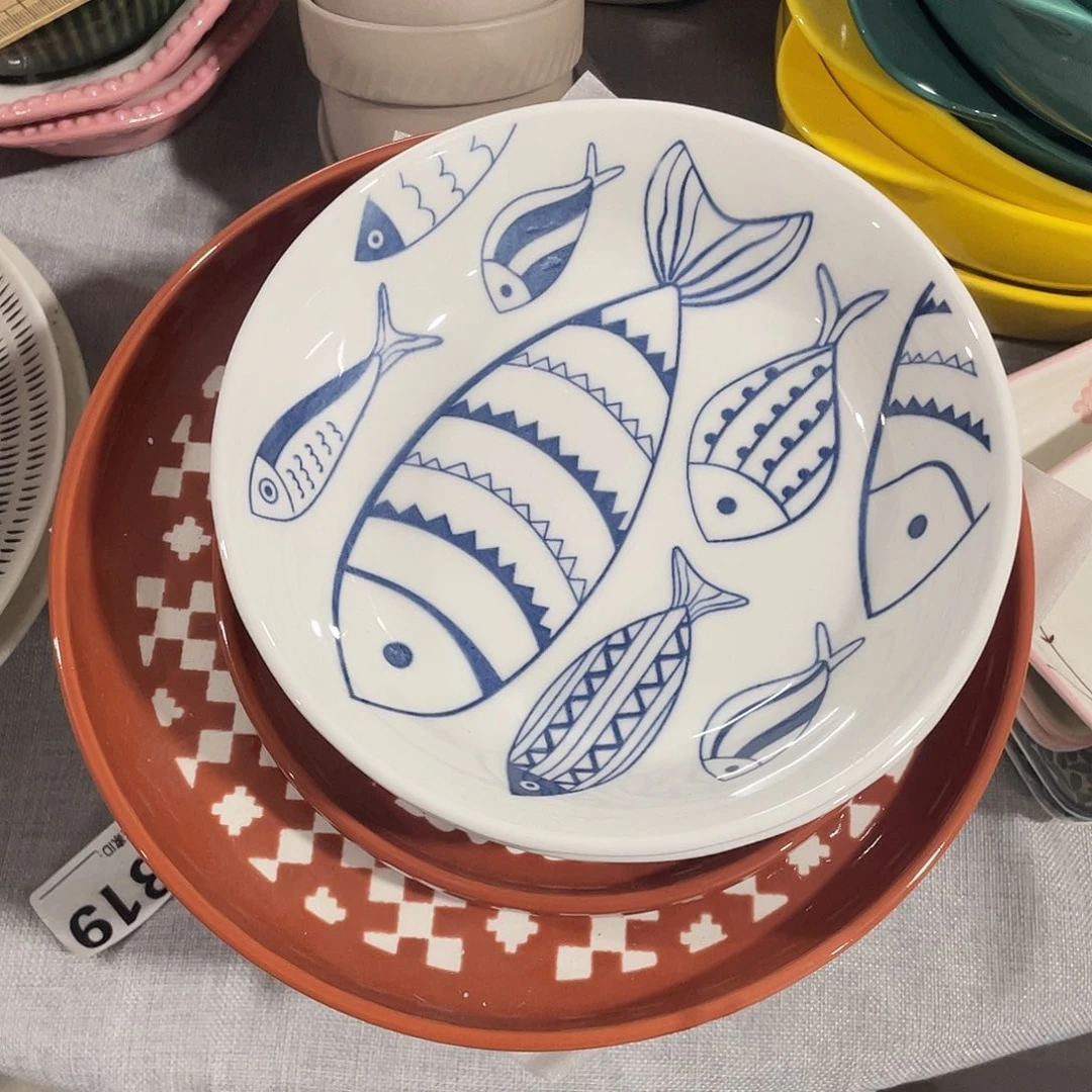 瓷    6.8寸温佩家 数量是2