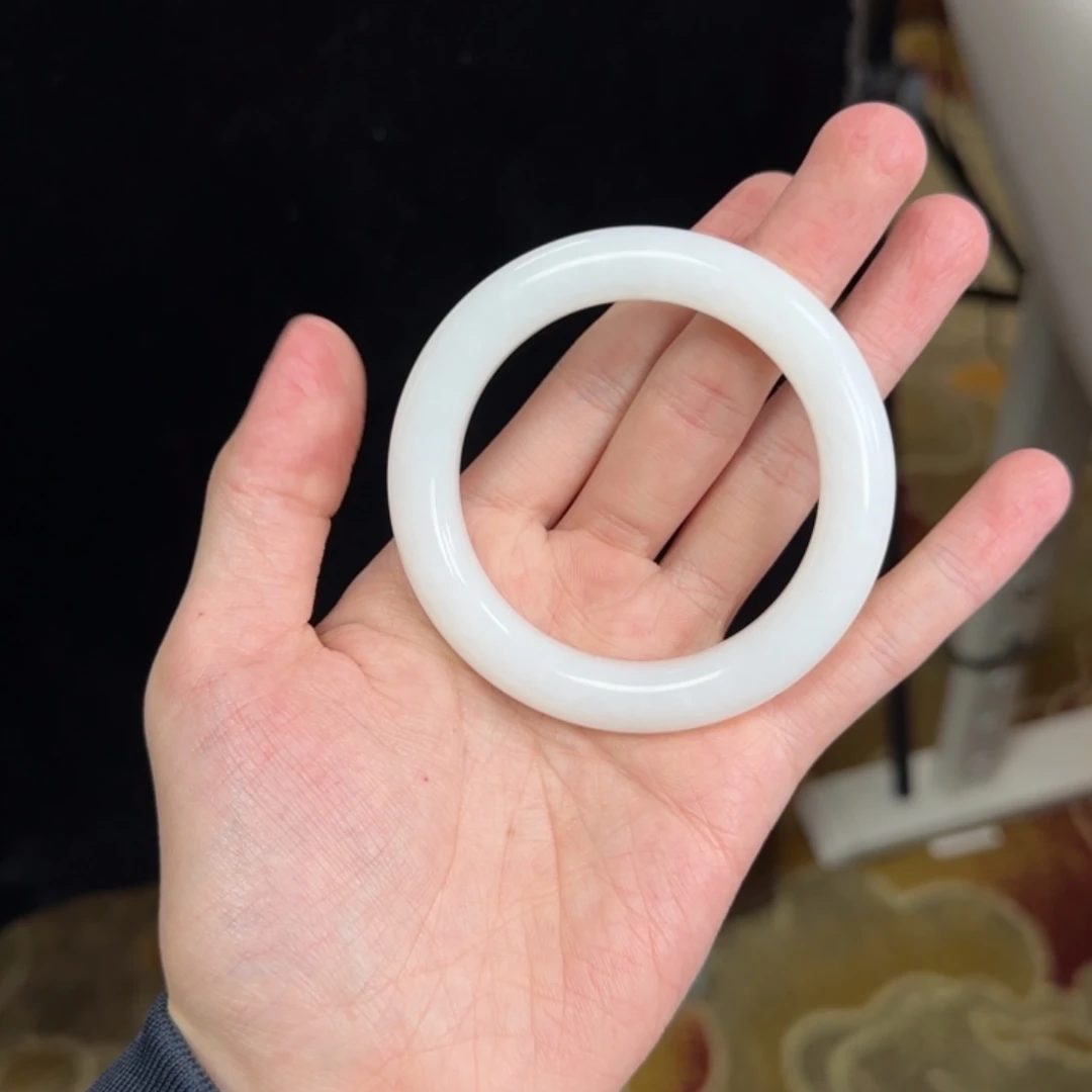 和田玉未镶嵌手镯55