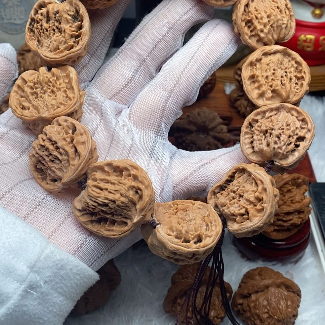 文玩核桃吊坠聚宝盆手持