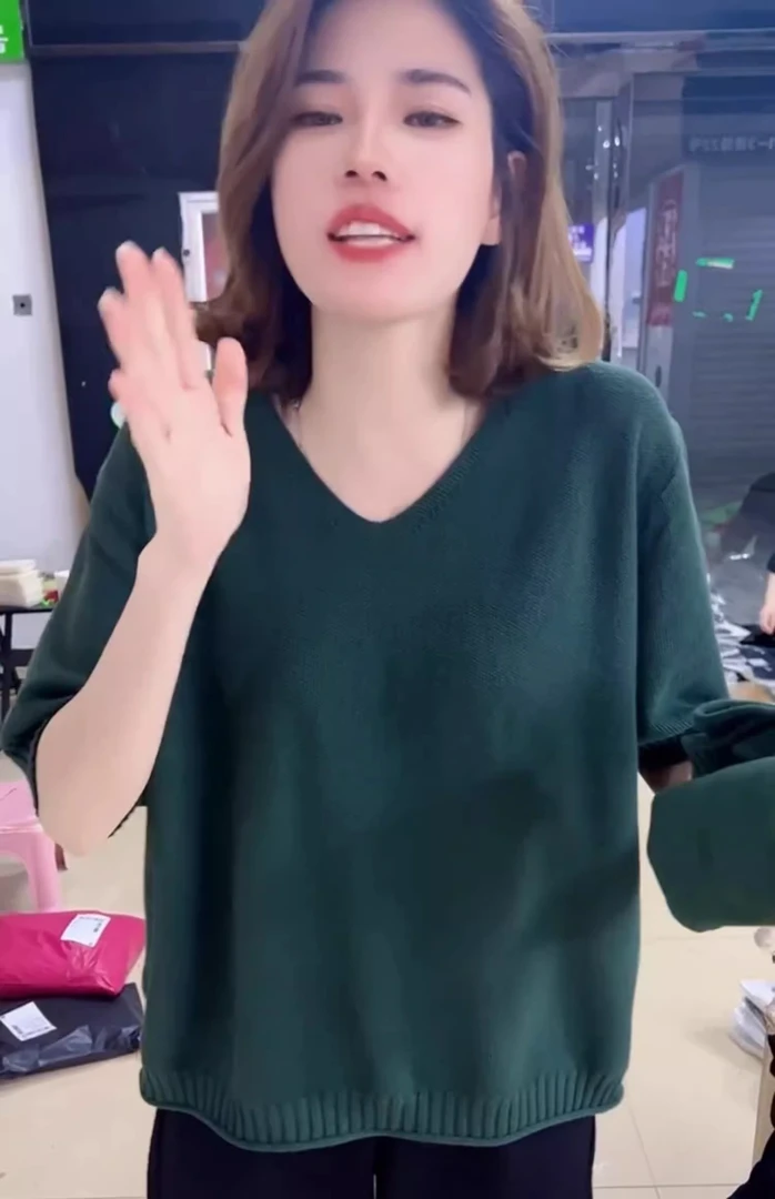 夏季新款纯色V领针织衫女短袖净版百搭显瘦时尚气质薄款半袖上衣