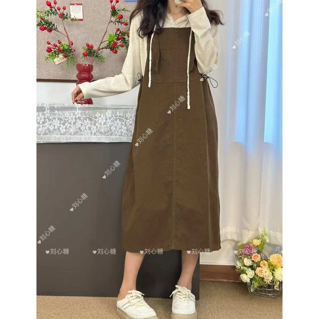 刘心糖【糖炒栗子】秋季宽松减龄纯色背带裙韩版复古咖色时尚