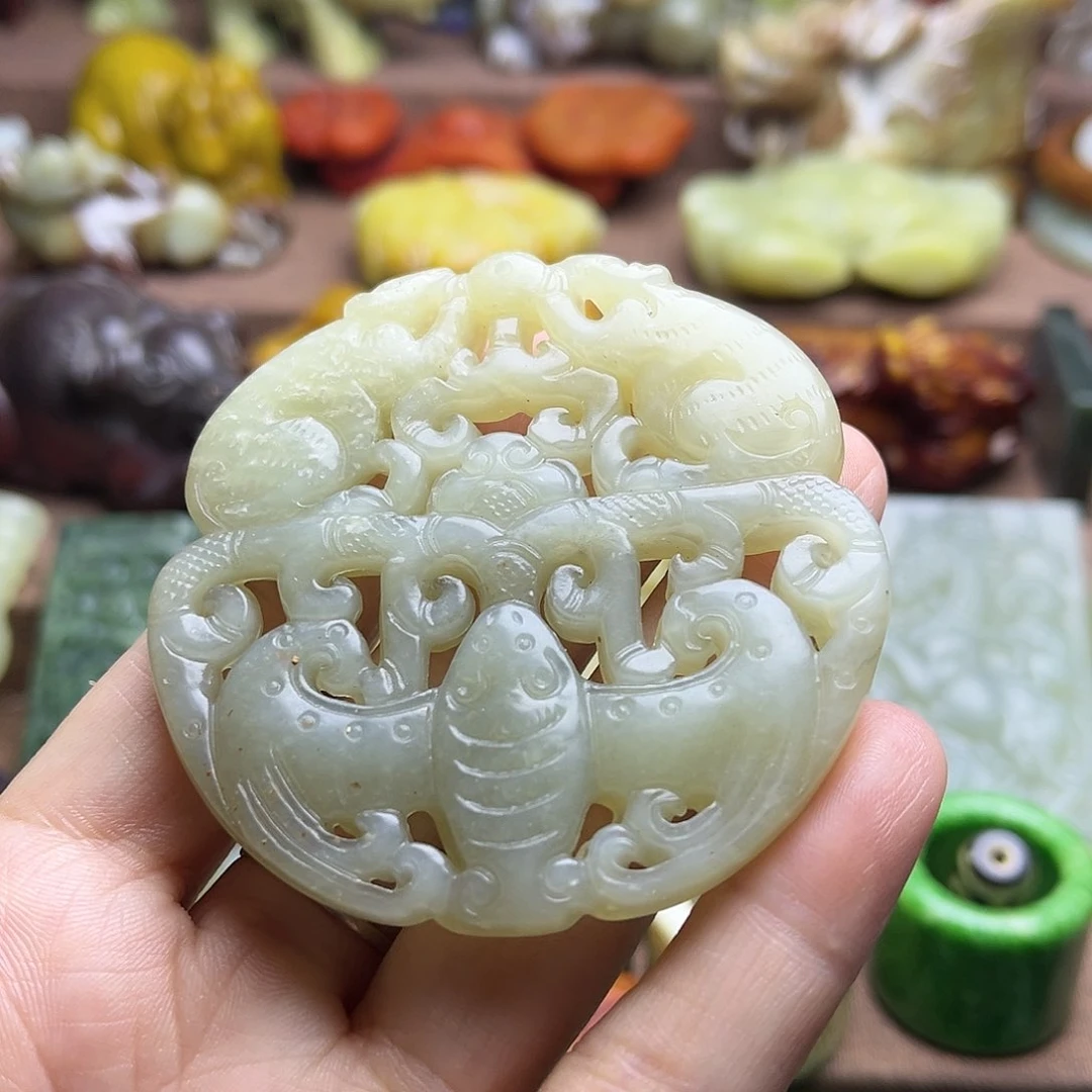 白玉菩提吊坠40。。