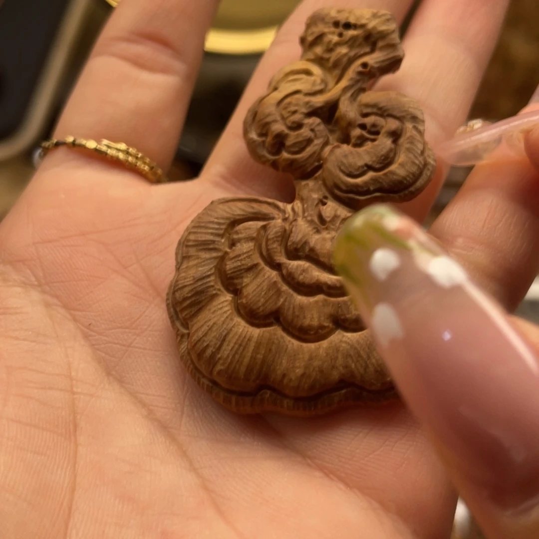 檀香木其他纯手工灵芝