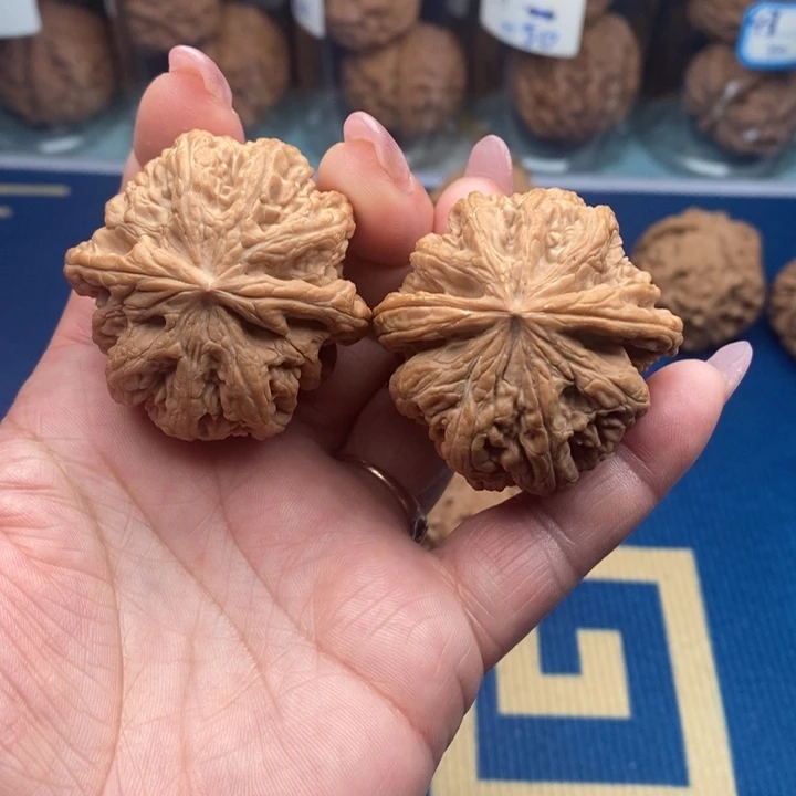 核桃文玩核桃手把件粗筋42