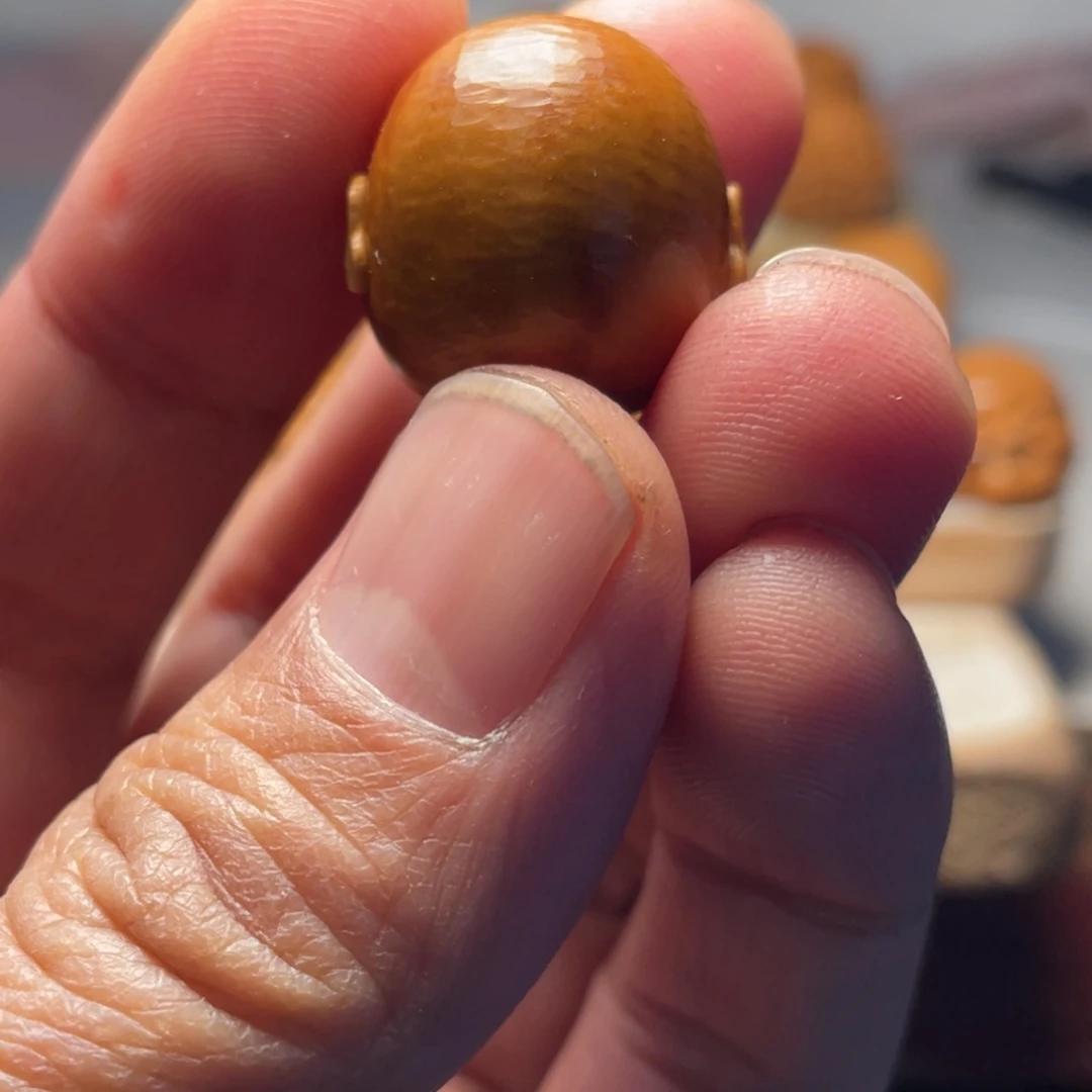 见***K手串/手链橄榄核特价开心返油笑佛