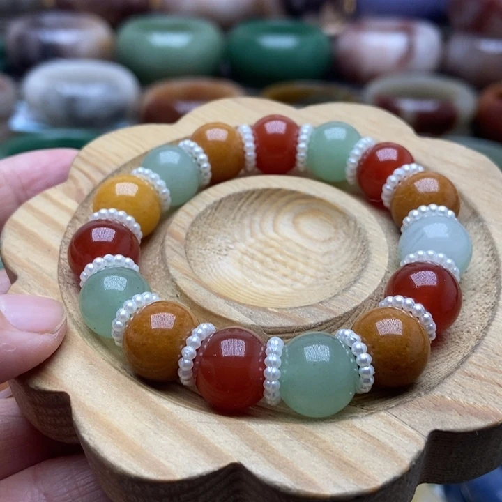 未镶嵌手镯石英质玉