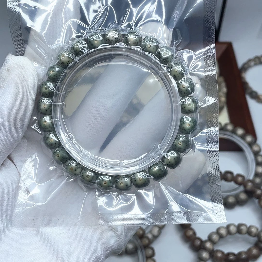 手串星月菩提9×8绿幽灵双留白B02