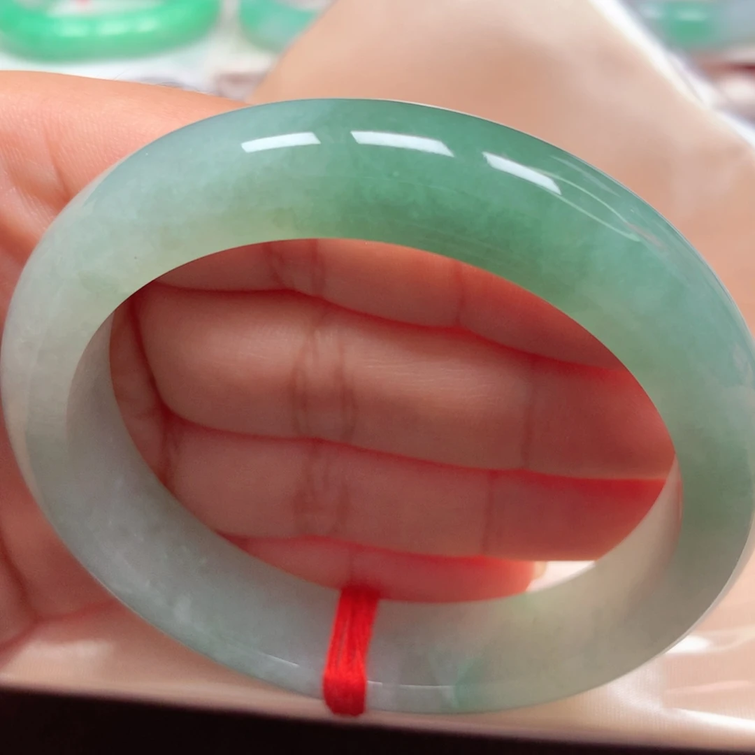未镶嵌手镯翡翠50宽版冰绿