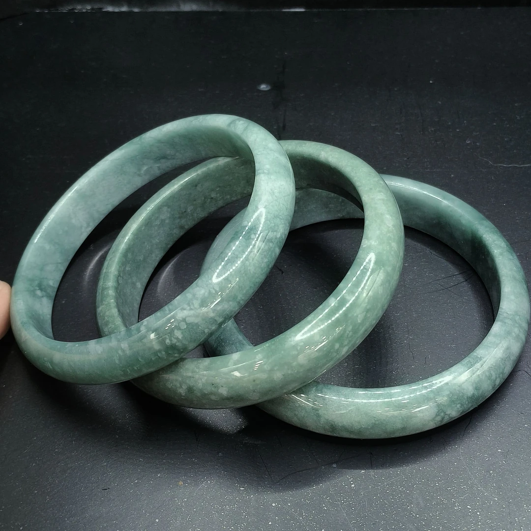 【龙龙严选】翡翠宽版手镯GLL【多样性发其一】52-64