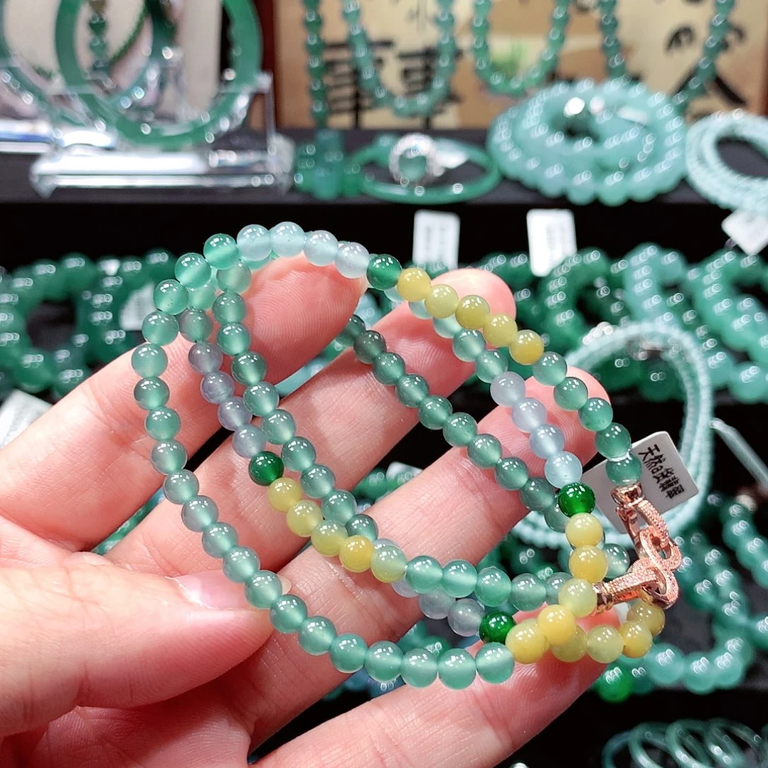 翡翠未镶嵌手链卡5.1