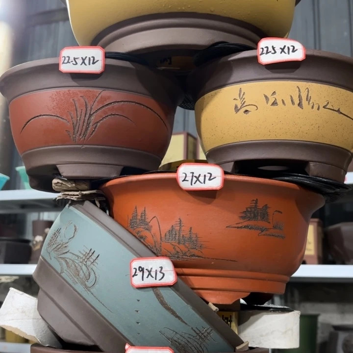 紫砂花盆     118-6。