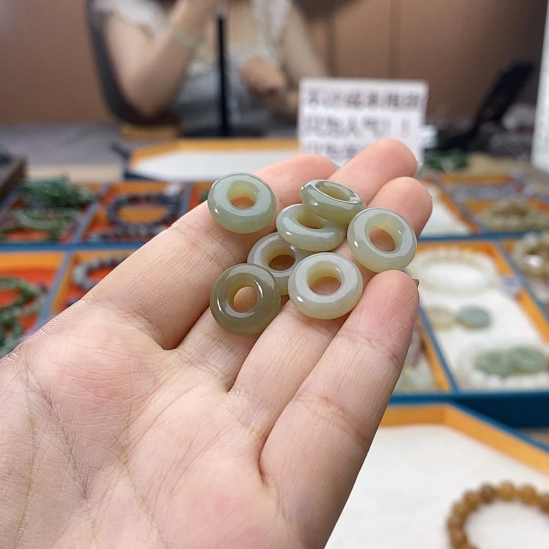未镶嵌手串和田玉W1
