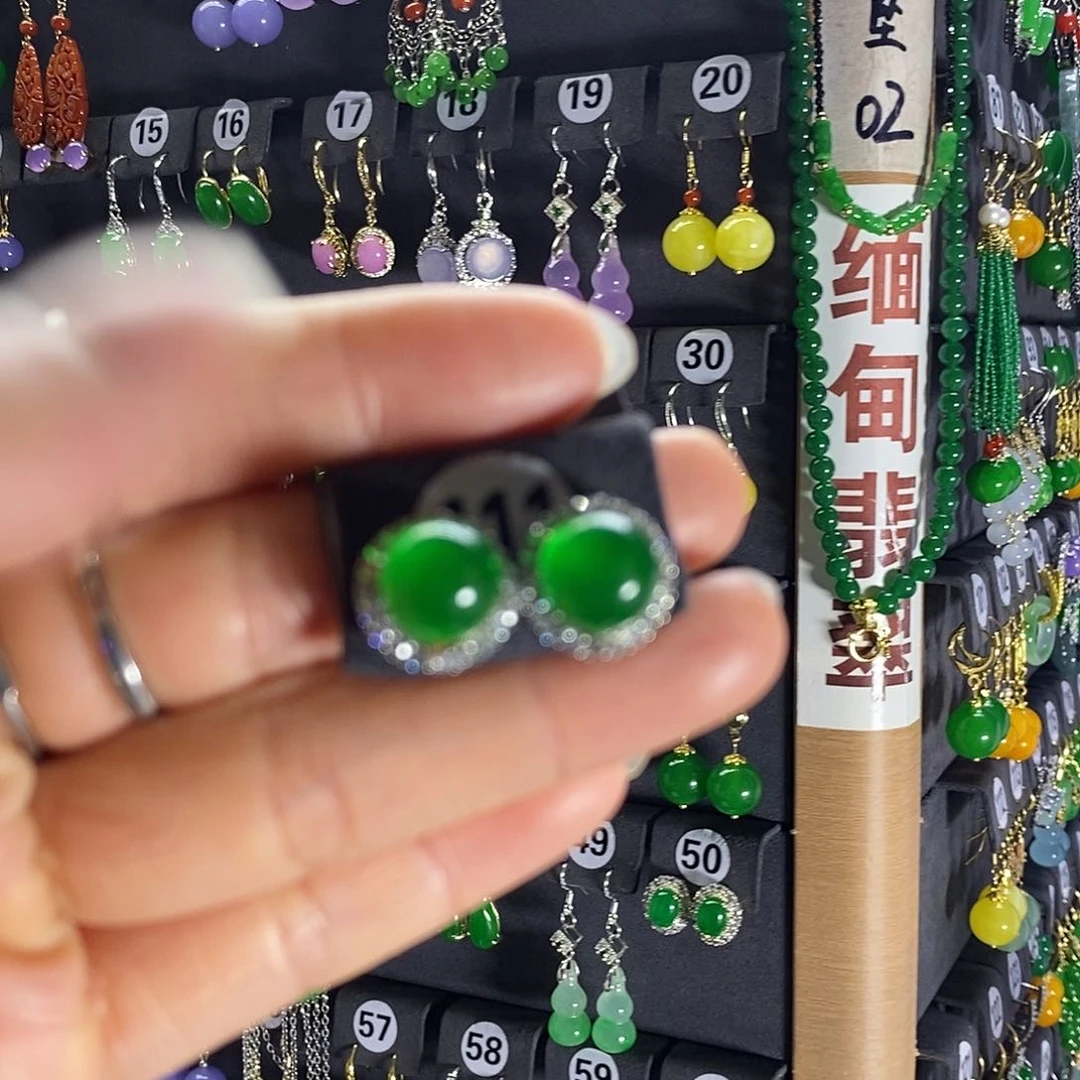 银S925镶嵌翡翠耳饰111