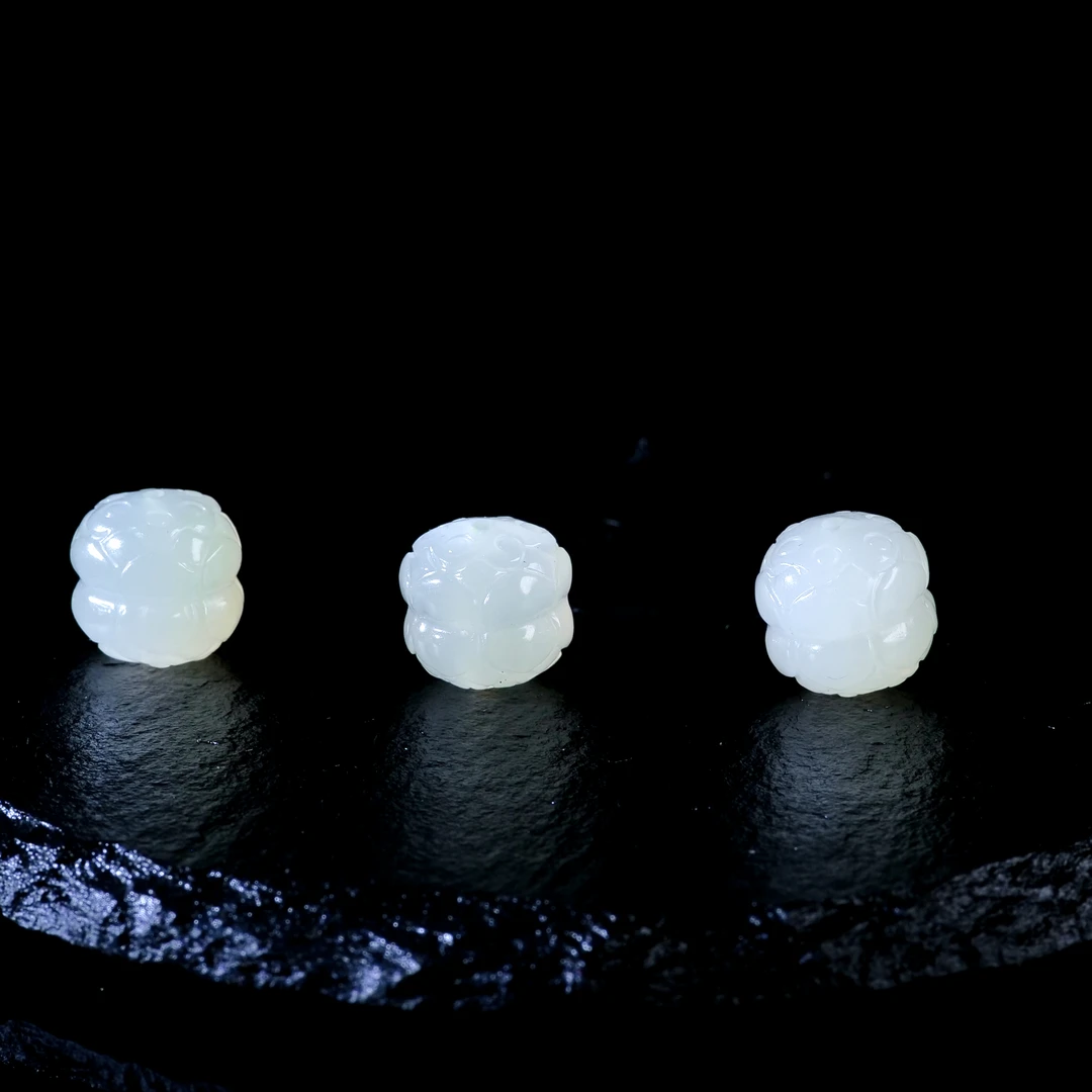 【小雨来了】和田玉晴水并蒂莲单珠 配珠 路路通 多样性发一件