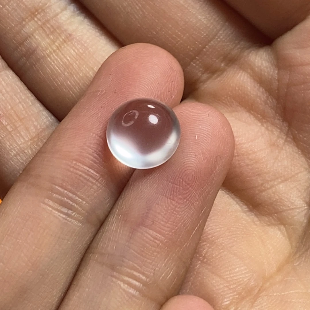 石英质玉黑钢蛋面未镶嵌李****窝