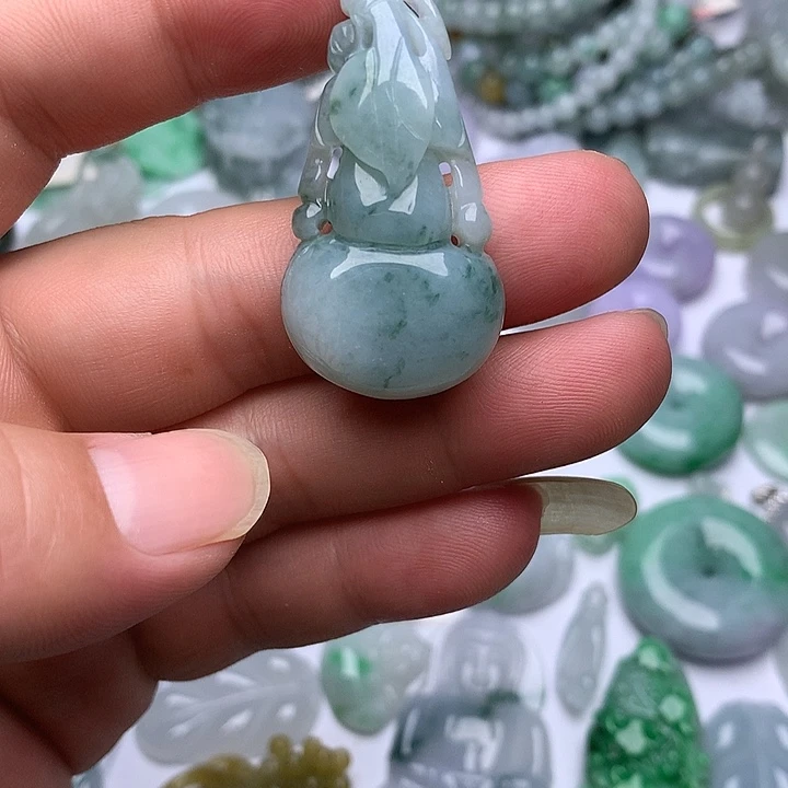 颈饰未镶嵌翡翠天然翡翠
