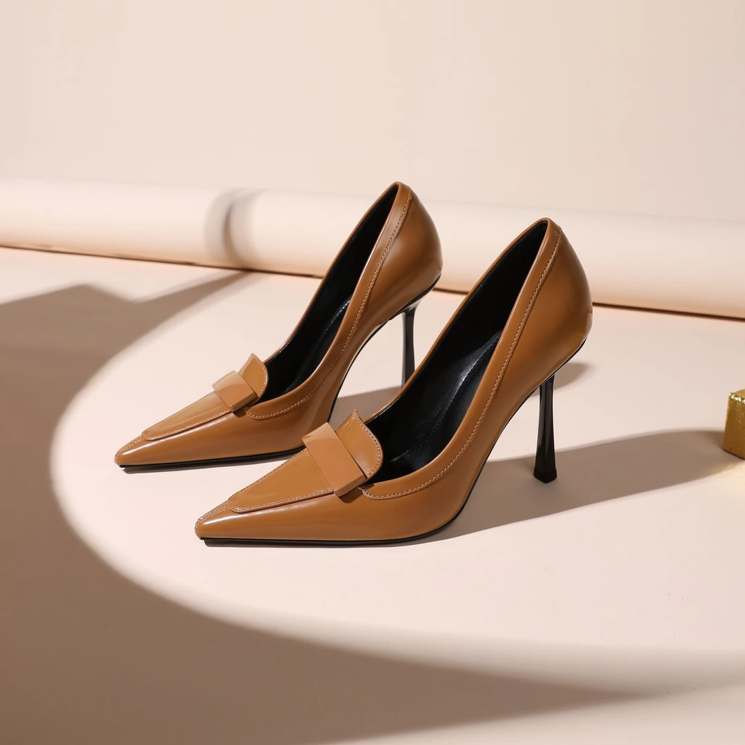 2025新款性感高跟鞋女复古名媛棕色尖头斩男浅口细跟小皮鞋单鞋