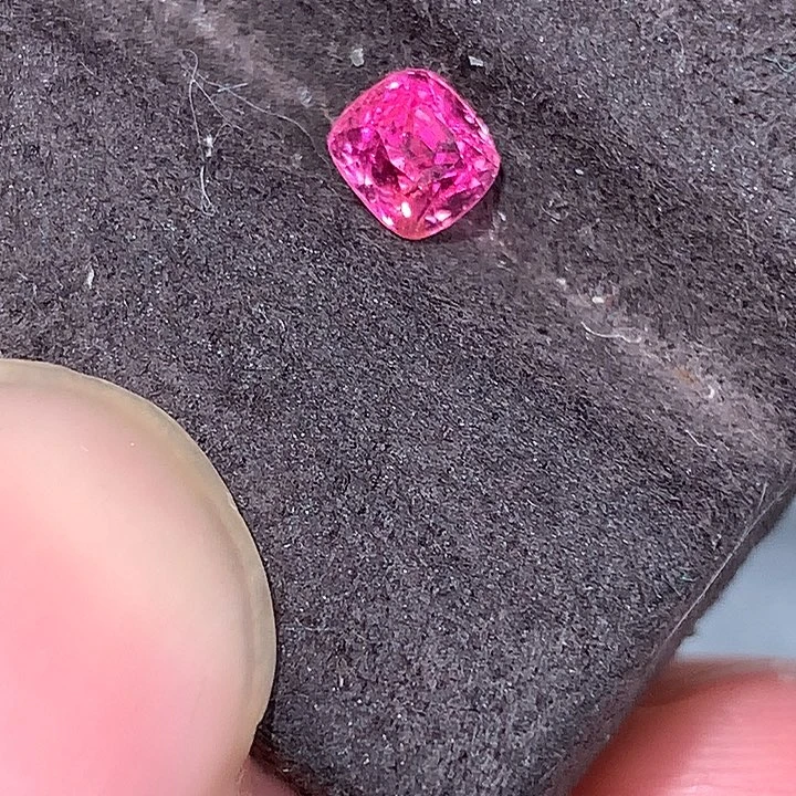 定制尖晶石未镶嵌裸石