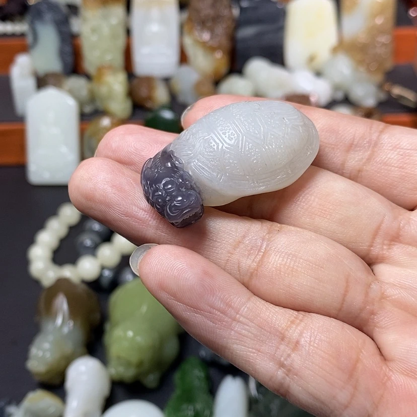 【闪购商品】颈饰未镶嵌和田玉