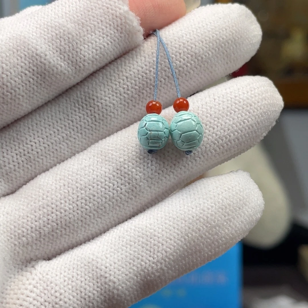 绿松石未镶嵌挂件