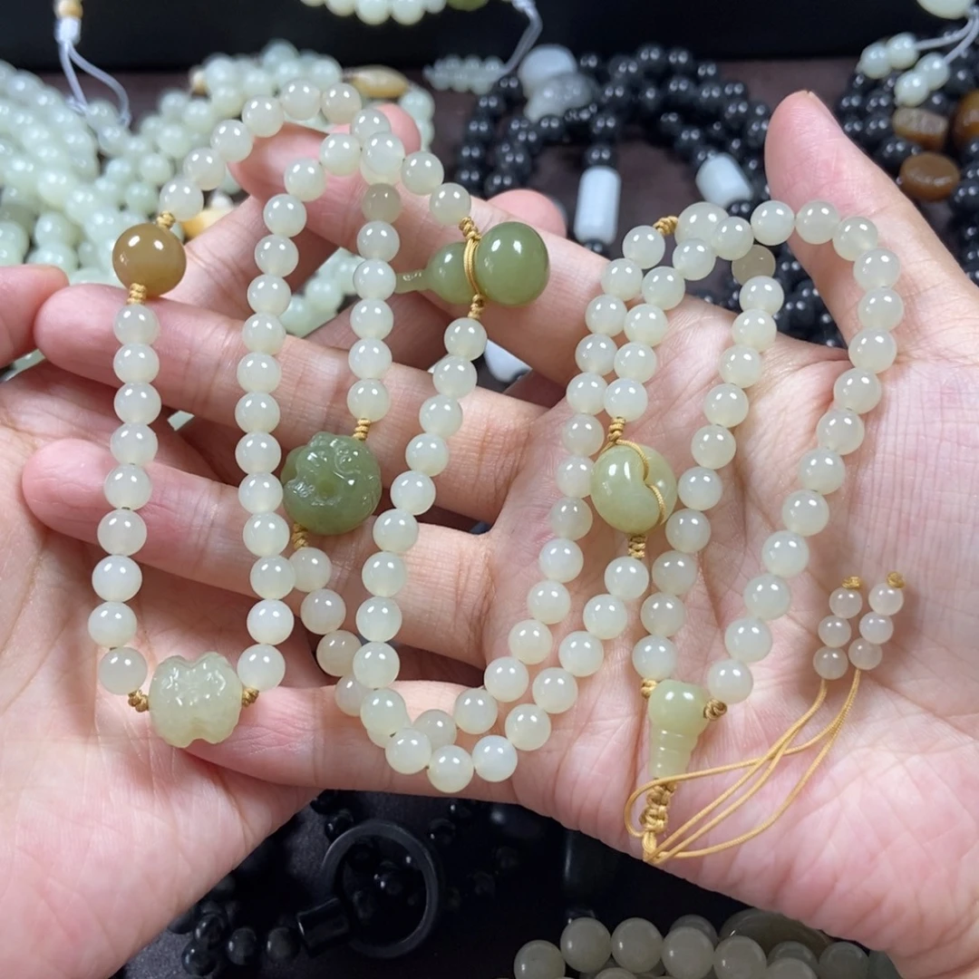 未镶嵌和田玉把件