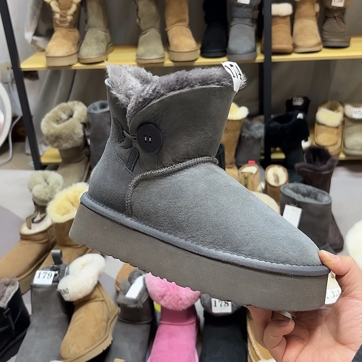 黑色厚底木口40码一双