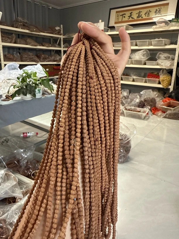 Z3小尺寸小金刚佛手腕链4左右