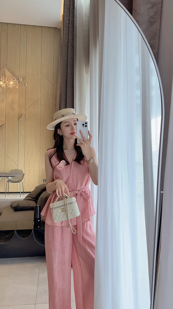 【大静静】漂亮轻熟风“粉色晕染”天丝亚麻V领气质高级两件套套装