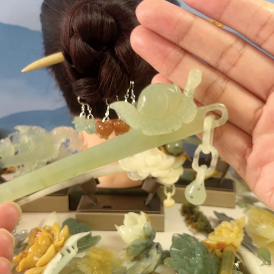 合金蛇纹石玉发饰