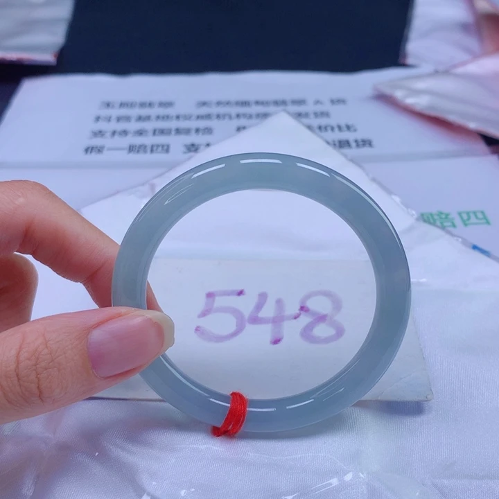 翡翠未镶嵌手镯52圈口