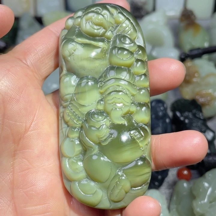 和田玉未镶嵌挂件