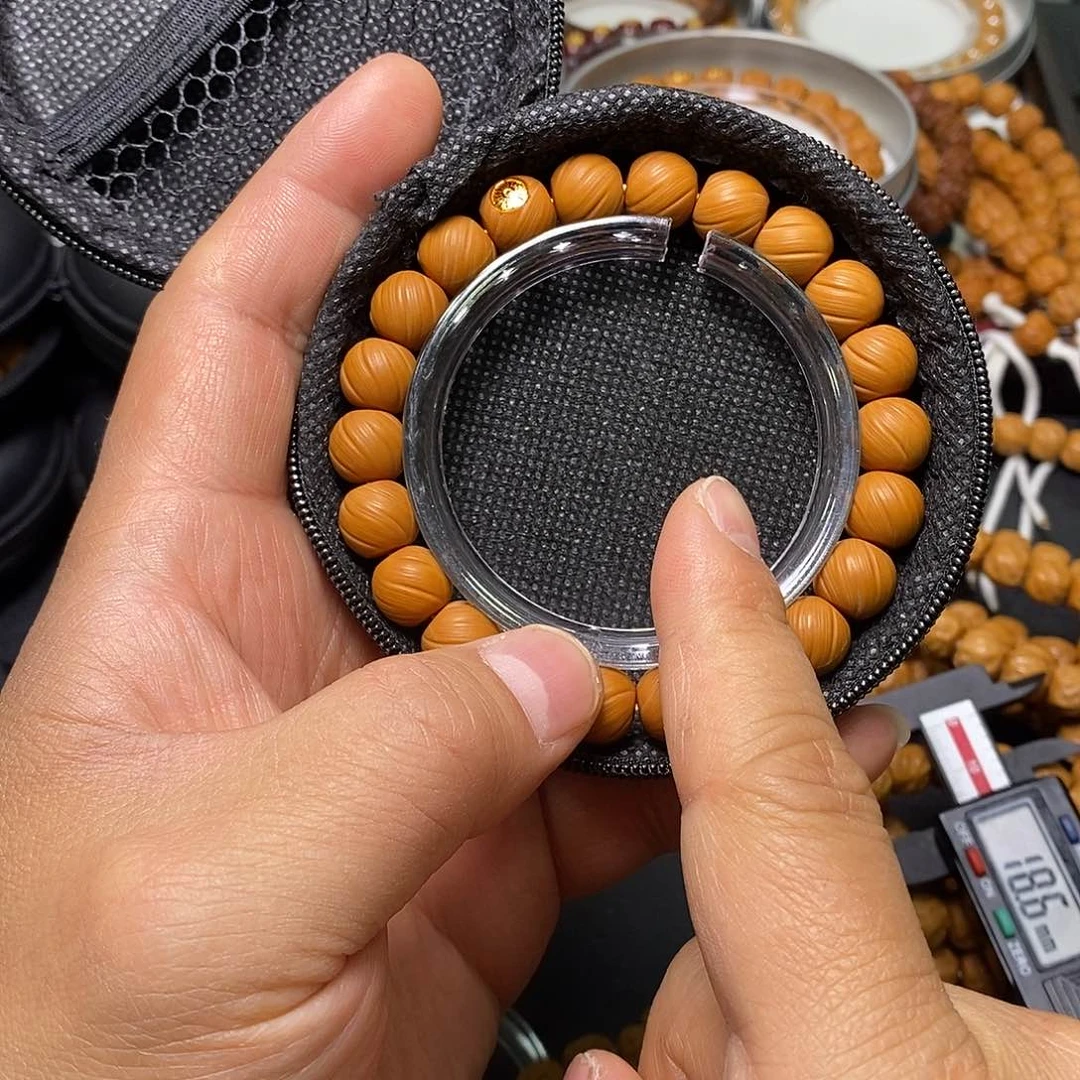 猴头核桃手串全品11左右金标定风珠9号