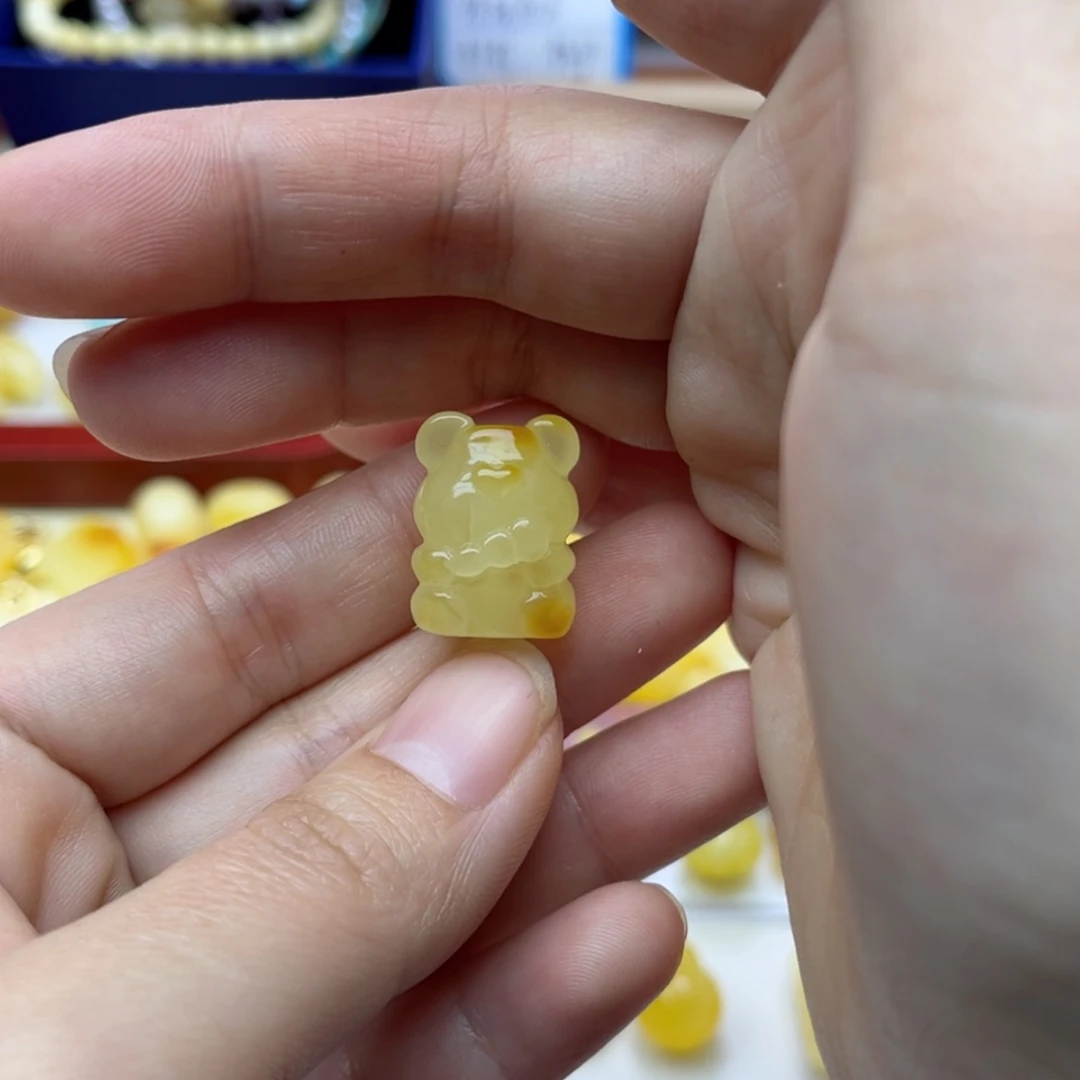 【闪购商品】蜜蜡裸石未镶嵌配饰