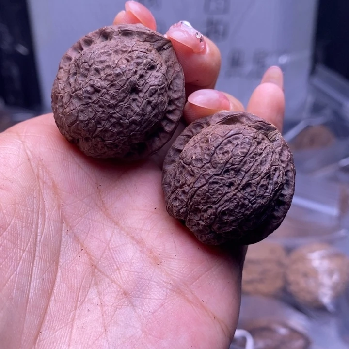 文玩核桃把件云南野生铁核桃93号33mm