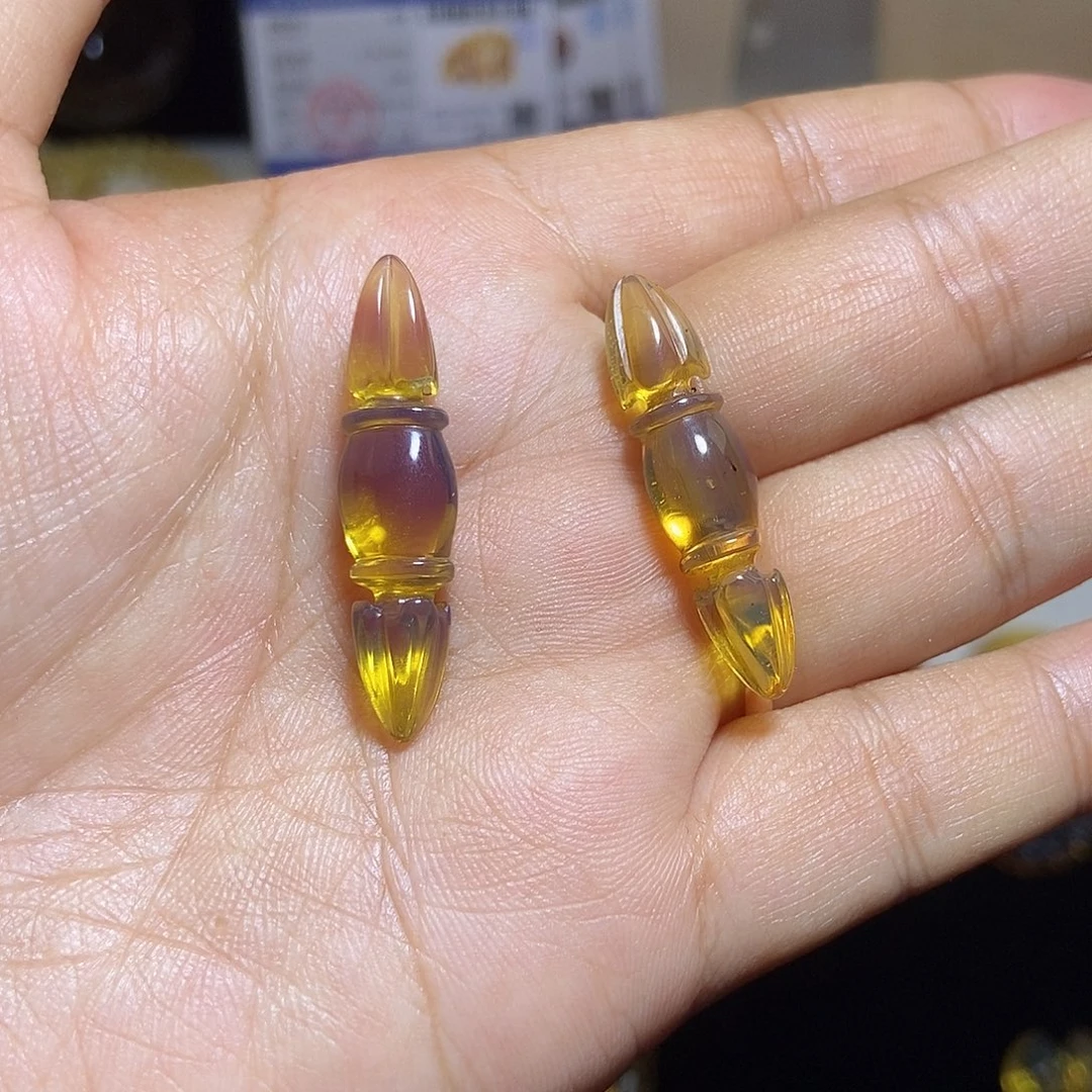 未镶嵌颈饰琥珀缅甸天然琥珀吊坠