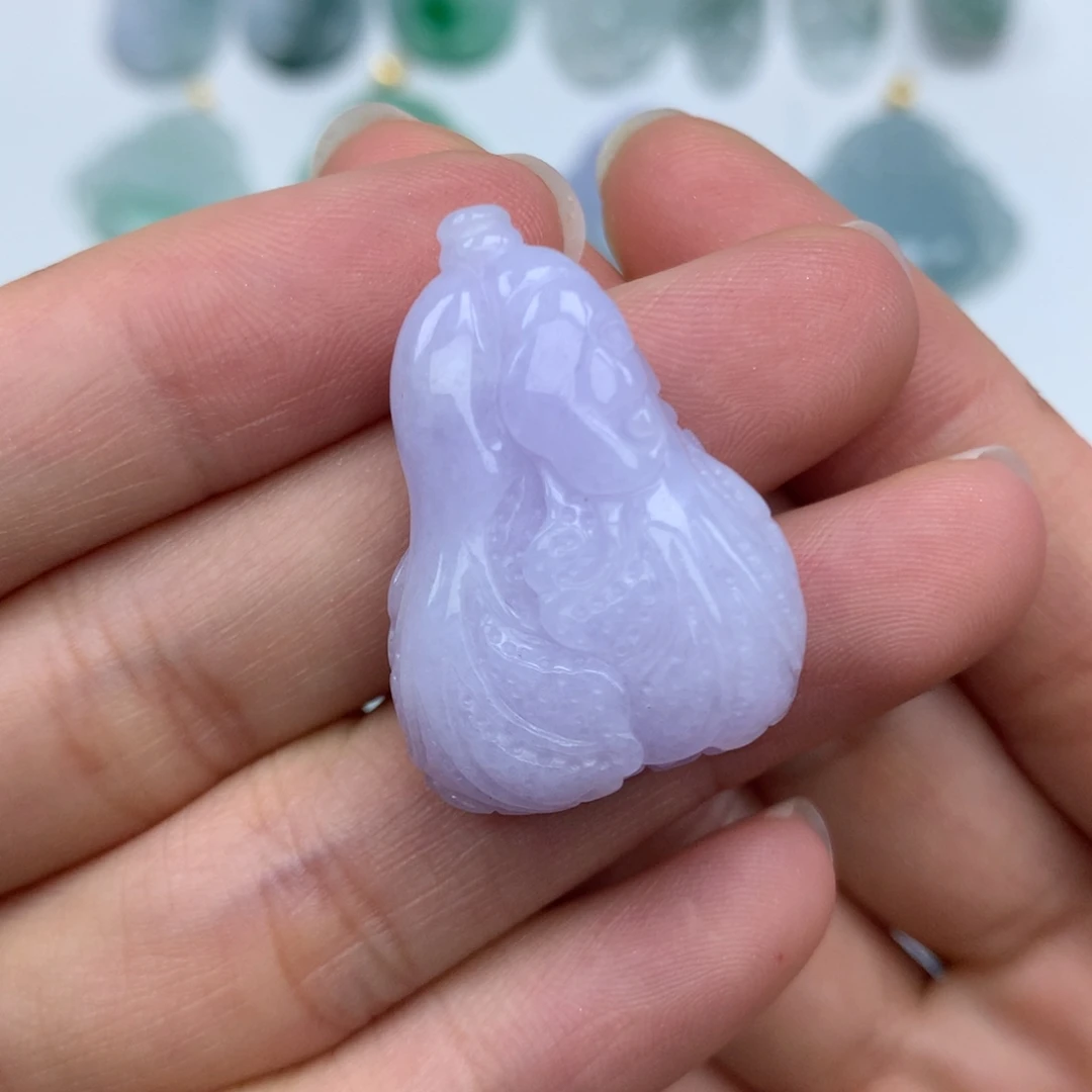 颈饰未镶嵌翡翠天然