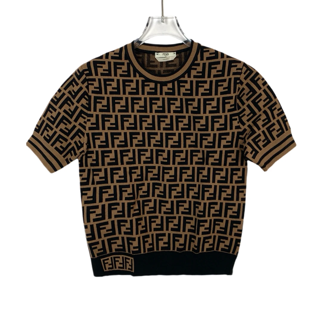 全新未使用 FENDI/芬迪 DW0473 棕色logo字母满印针织衫 S码
