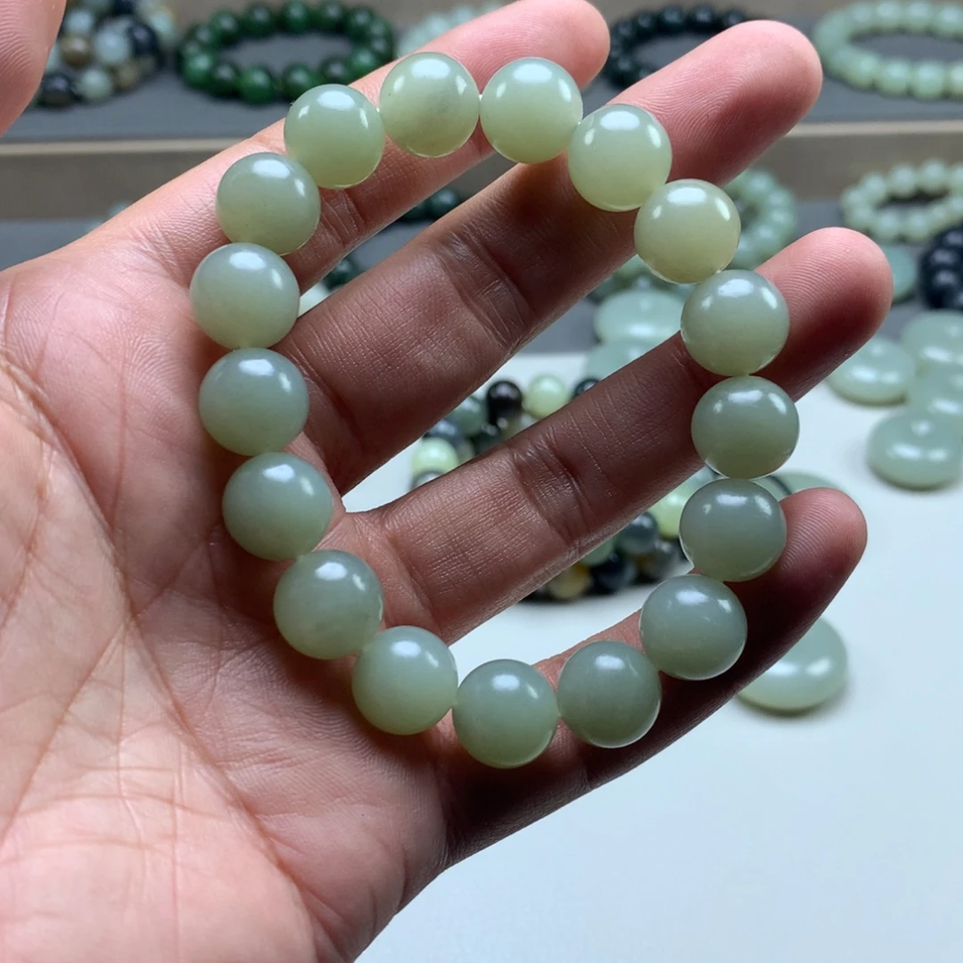 和田玉未镶嵌手链