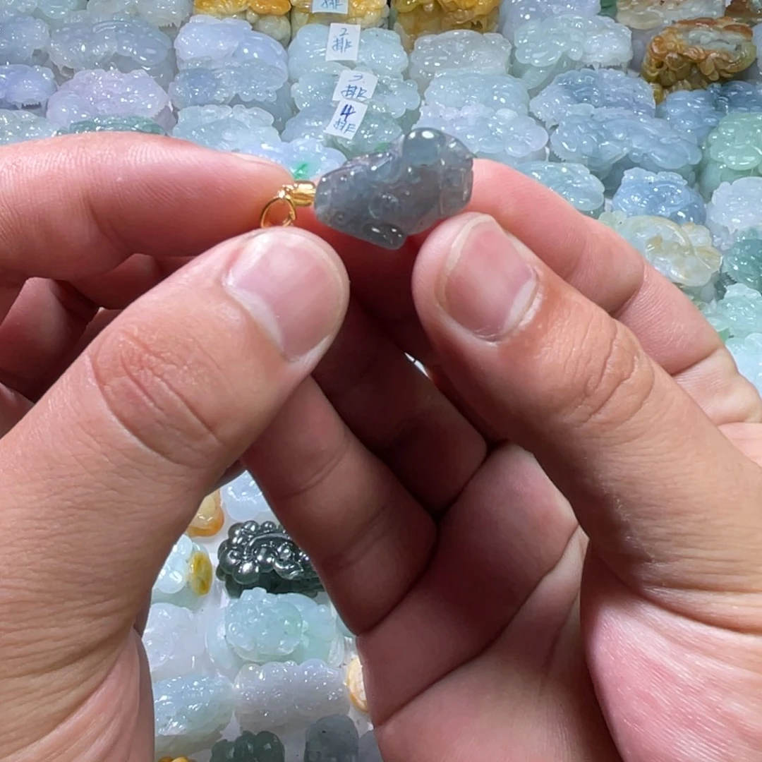 翡翠未镶嵌颈饰天然