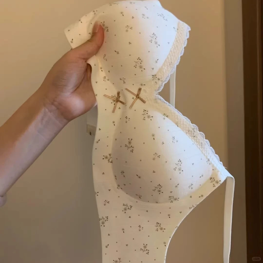 薄款蕾丝碎花内衣女士小胸聚拢透气无钢圈收副乳防下垂少女文胸罩