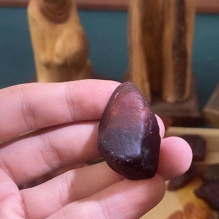 琥珀未镶嵌裸石金绞蜜