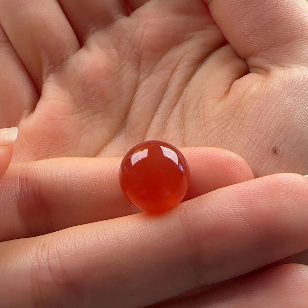 南红玛瑙未镶嵌圆珠12.3