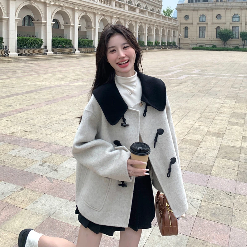 短款娃娃领双面羊绒大衣女2025春秋新款复古韩系氛围感牛角扣外套