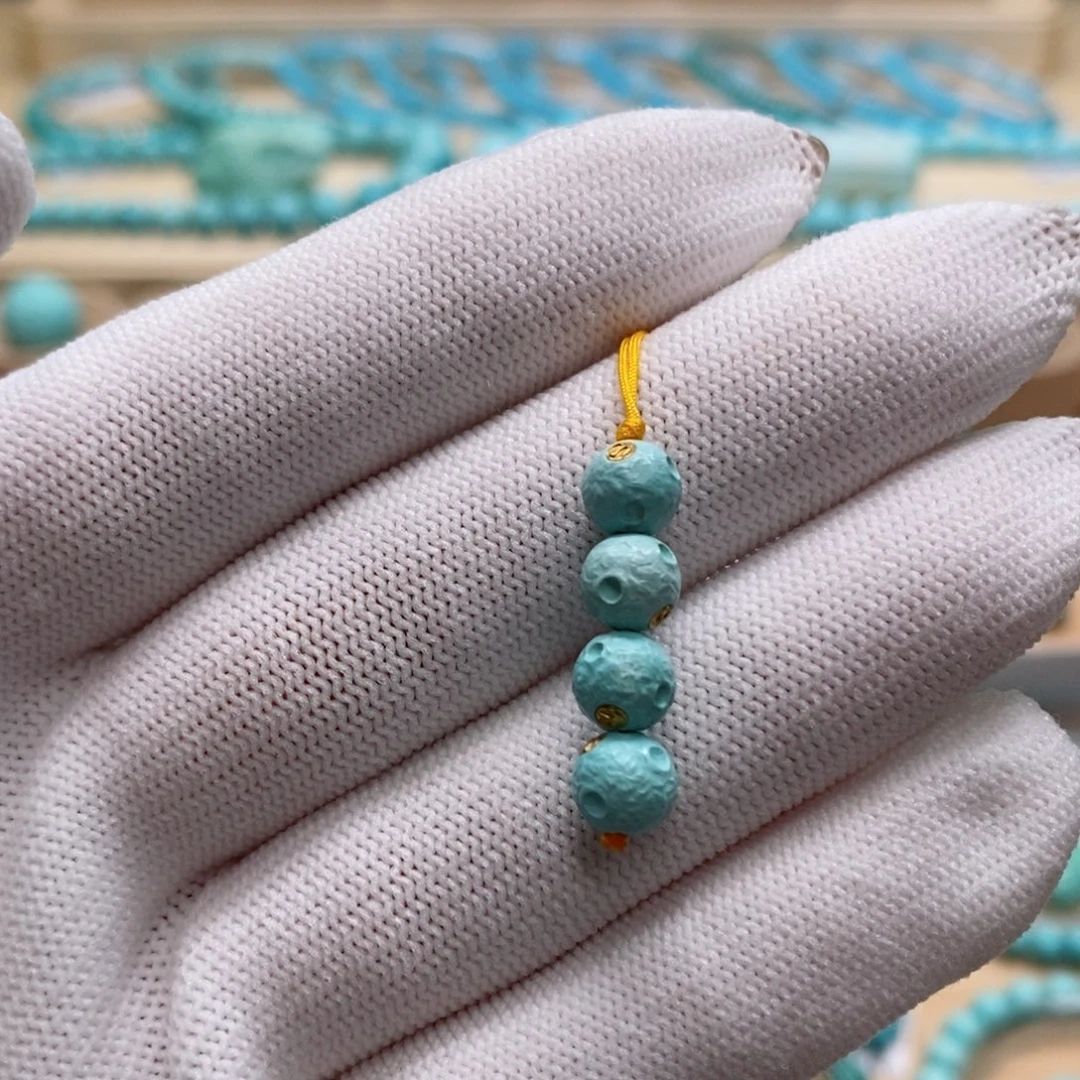 糊***世绿松石未镶嵌珠宝奇石